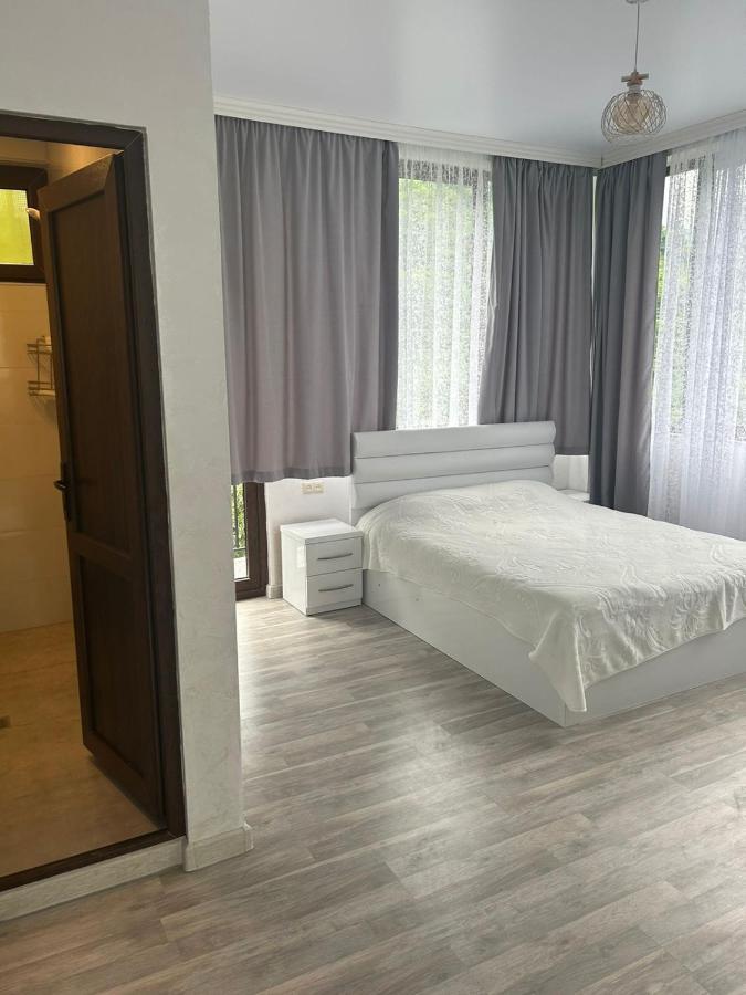 Mtirala Panorama Bed & Breakfast Khala Екстериор снимка